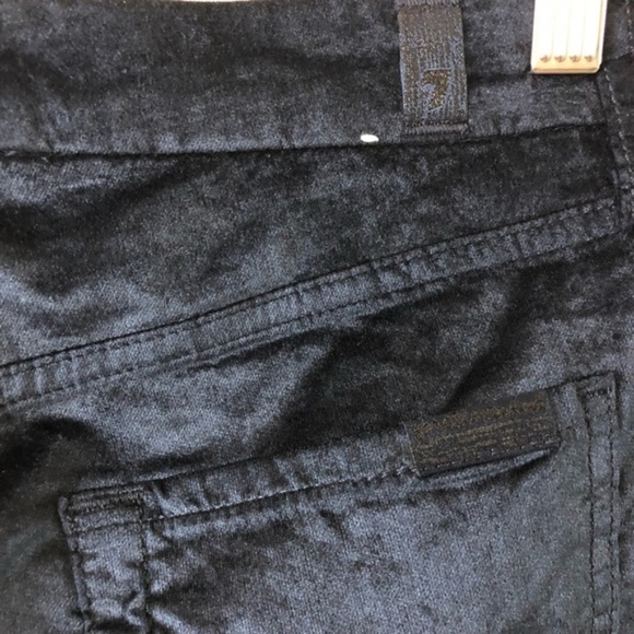7 For all Mankind Velvet Ankle Skinny in Navy Jean - Picture 6 of 8